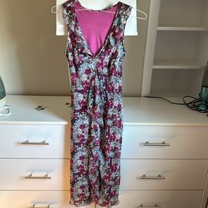 Vintage Floral Multicolor Ruffle V Neck Midi Dress in Women’s Size Small